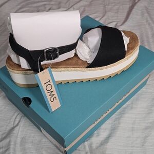 TOMS Black Strap Sandals with Tan Sole